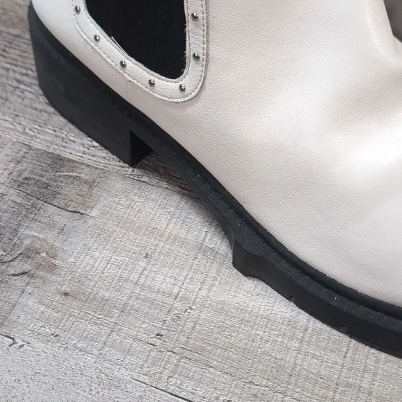 Coach White and Black Leather Boots - Picture 11 of 14